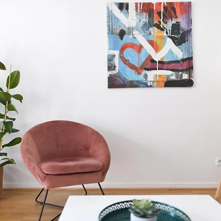 Apartment T2 Cosy A 2 Pas De La Garonne - Parking Prive *